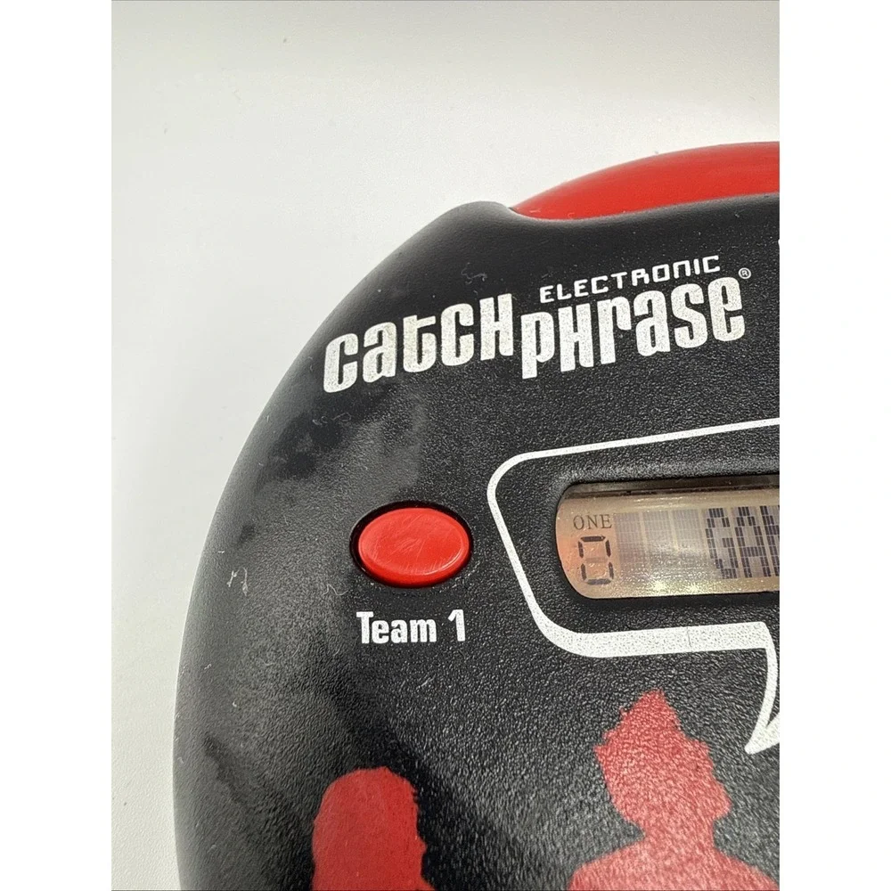 Hasbro 2013 Electronic Catch Phrase Handheld Game Black & Red Tested Works